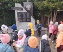 Wyjście na cmentarz (6)
