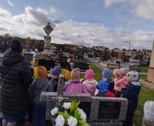 Wyjście na cmentarz (7)